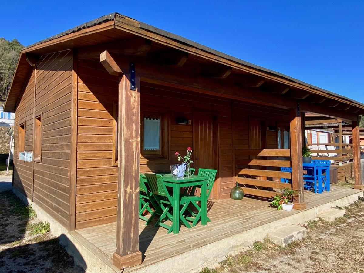 Campalans Hotel Rural Bungalows Mobilhomes Borredá Exterior foto