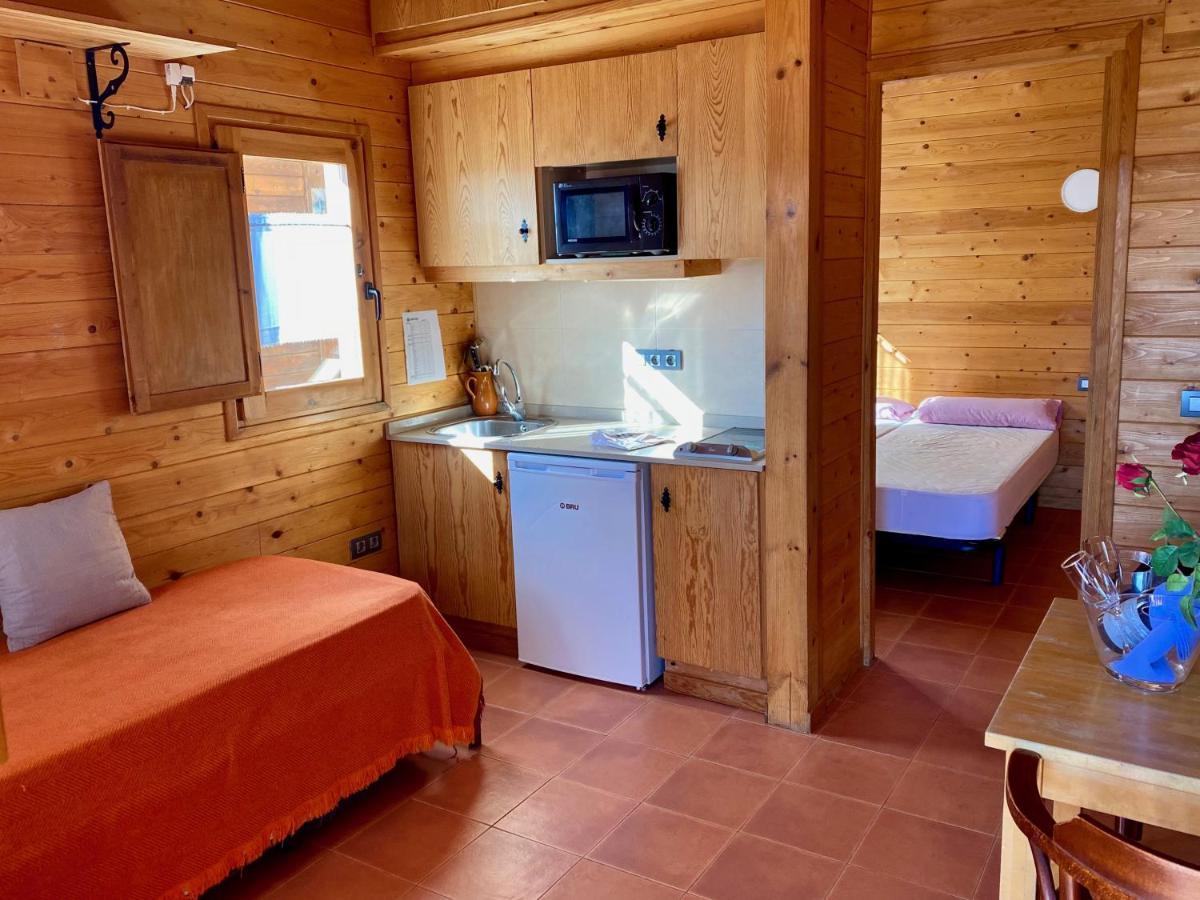 Campalans Hotel Rural Bungalows Mobilhomes Borredá Exterior foto